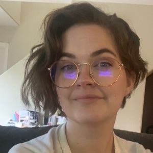 Meet your Posher, Abby